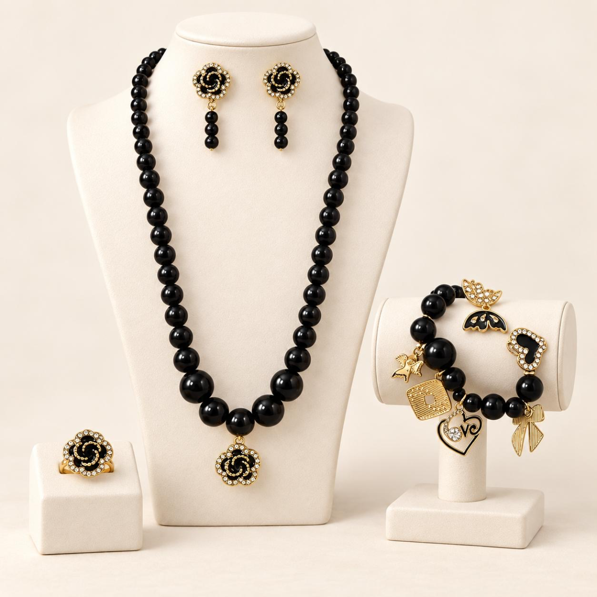 COLLAR SET BLACK ROSE 